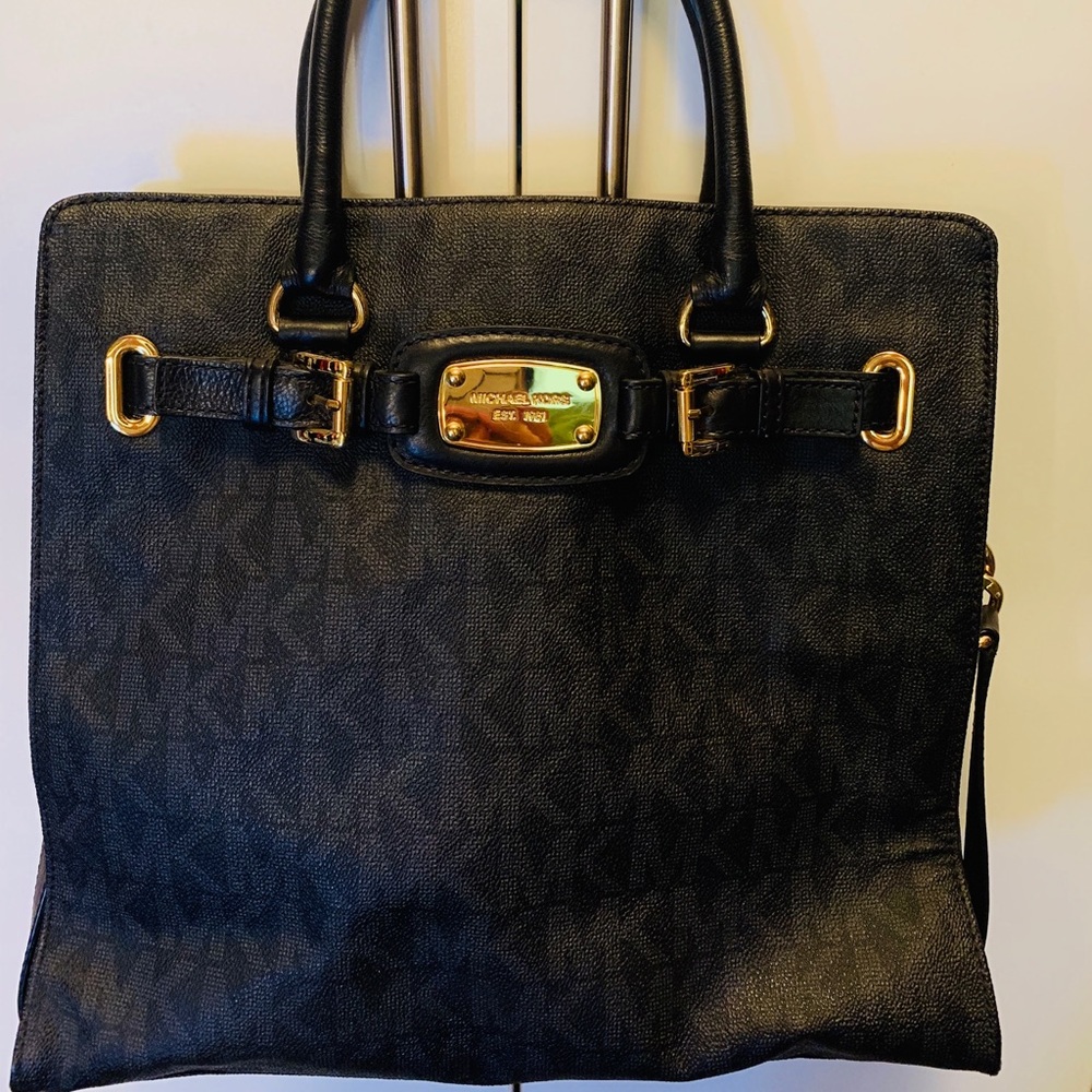 Black Michael Kors Purse